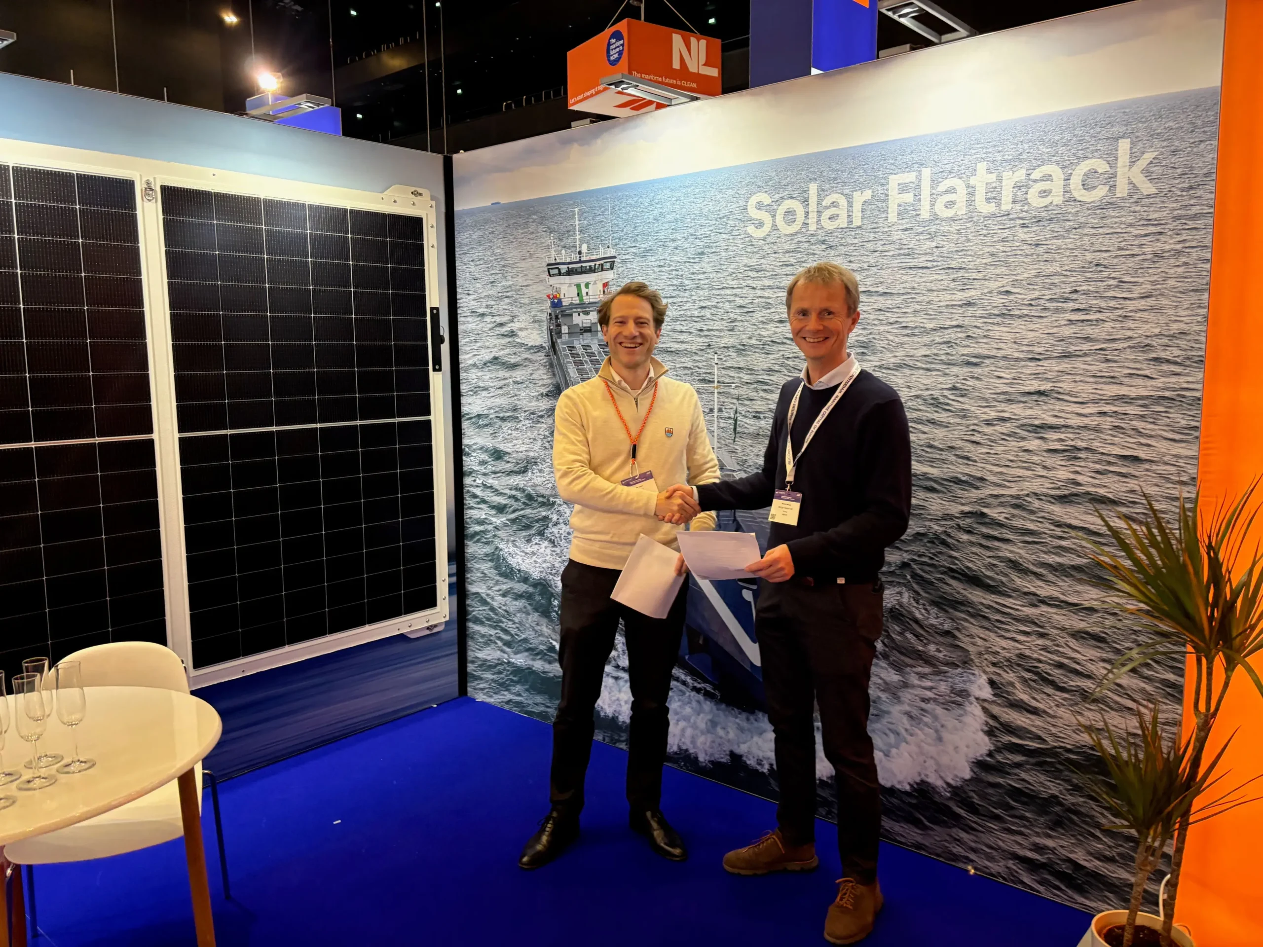 Bo Salet of Wattlab with Solar Flatrack panels at Europort Rotterdam